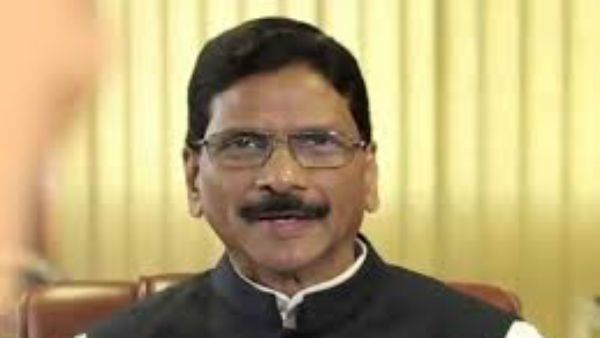 బీజేపి, టీఆర్ఎస్ పార్టీల మనీ,మద్యం రాజకీయాలకు బ్రేక్ వేయాలన్న కాంగ్రెస్.!ఈసీ కి మర్రి శశిధర్ రెడ్డి