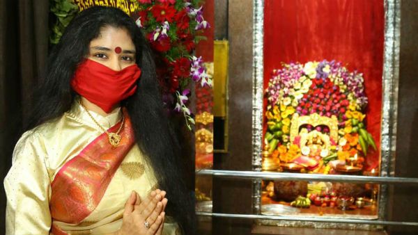 సంచైతకు జగన్‌ ప్రమోషన్‌- మరో 9 దేవాలయాలకు ట్రస్టీగా- అశోక్‌కు భారీ ఝలక్‌...