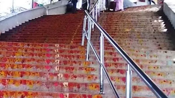 కడప ,ప్రకాశం జిల్లాలలో నివర్ బీభత్సం ఇలా: శ్రీవారి మెట్ల మార్గం తాత్కాలిక మూసివేత