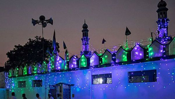 మసీదుల్లో లౌడ్‌ స్పీకర్లను నిషేధించండి -ధ్వని కాలుష్యం- కేంద్రానికి శివసేన డిమాండ్ -‘అజాన్-హారతి’ వివాదం