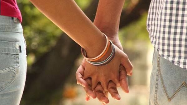 రాజకీయ విద్వేష కేంద్రంగా యూపీ: యోగి ఆదిత్యనాత్‌కు 104 మంది మాజీ ఐఏఎస్ అధికారుల లేఖ