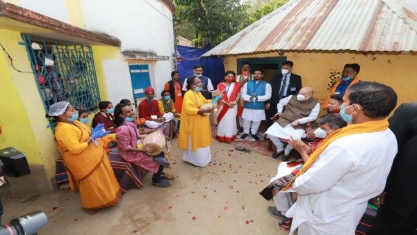 అమిత్ షా మా ఇంటికొచ్చి భోంచేశారు.. కానీ నాతో మాట్లాడలేదు: బావుల్ గాయకుడు బాసుదేవ్ దాస్