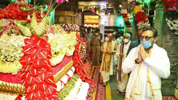 శ్రీవారిని దర్శించిన సుప్రీంకోర్టు చీఫ్ జస్టిస్: భార్యతో కలిసి ఏడుకొండలవాడి సేవలో