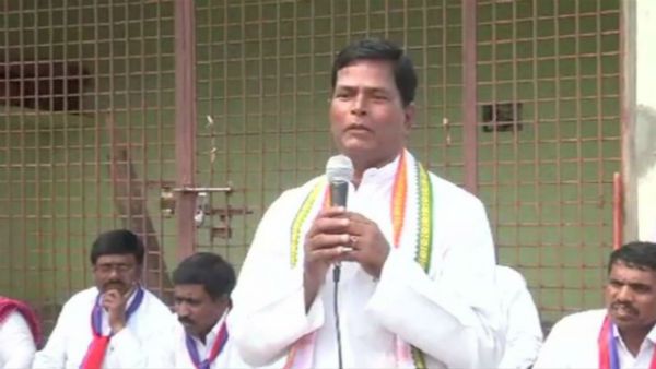 t pcc race: నేను లేను.. వ్యవసాయ చట్టాలపై కూడా చిన్నారెడ్డి పెదవి విరుపు