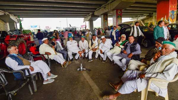 కరోనావ్యాప్తికి తాజా హాట్ స్పాట్స్ అవే .. రైతుల నిరసన కేంద్రాలలో కరోనా డేంజర్ : నిపుణుల హెచ్చరిక