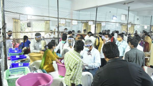 గ్రేటర్‌ ఎన్నికలు... ఆ ఒక్క చోట కౌంటింగ్ నిలిపివేత... ఎందుకంటే..?