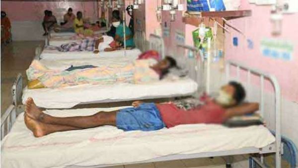మహబూబాబాద్‌లో వింత వ్యాధి: 130 మందికి తీవ్ర అస్వస్థత..