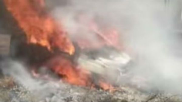 రేవంత్ రెడ్డి పర్యటనలో అపశృతి... కారు దగ్ధం... కార్యకర్తలు బాణసంచా పేల్చడంతో...