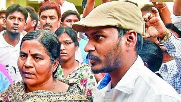 న్యాయవాదిగా రోహిత్ వేముల సోదరుడు... ట్విట్టర్‌లో వెల్లడించిన తల్లి వేముల రాధిక...