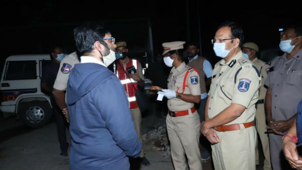 మందుబాబులకు షాక్: బరిలో ఎన్‌కౌంటర్ స్పెషలిస్ట్: సర్‌ప్రైజ్ విజిట్: తాగి బండి నడిపితే..అంతే