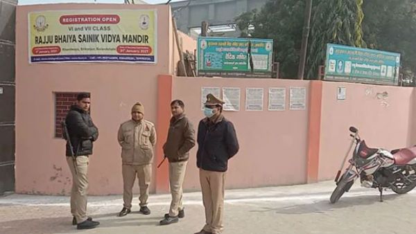 క్లాస్‌మేట్‌ను క్లాస్‌ రూమ్‌లోనే కాల్చి చంపిన పదో తరగతి విద్యార్థి: హత్యకు ఆర్మీ గన్