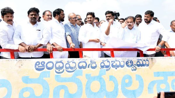 పోలవరం నిర్వాసితులకు తప్పక న్యాయం చేస్తాం .. 2022 ఖరీఫ్ నాటికి నీరందిస్తాం : సీఎం జగన్