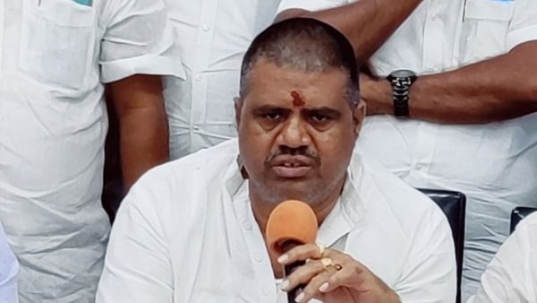 బీజేపీలో ఉంటేనే హిందువులుగా గుర్తిస్తారా?: వైఎస్ జగన్‌లో మోడీ తరహా నాయకత్వం: మంత్రి అవంతి