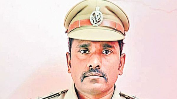 ఎస్ఐ సూసైడ్.. ప్రియురాలు సురేఖ అరెస్ట్.. 306 సెక్షన్ కింద కేసు