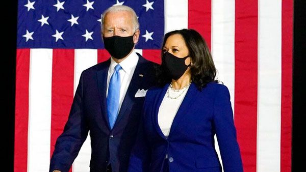 యూఎస్ అధ్యక్షుడు జో బైడెన్, ఉపాధ్యక్షురాలిగా కమలా హ్యారిస్ ల ఎన్నికను ధృవీకరించిన యూఎస్ కాంగ్రెస్
