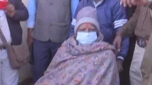 మరింత క్షీణించిన లాలూ ప్రసాద్ యాదవ్ ఆరోగ్యం.. ఆస్పత్రికి చేరుకున్న కూతురు..