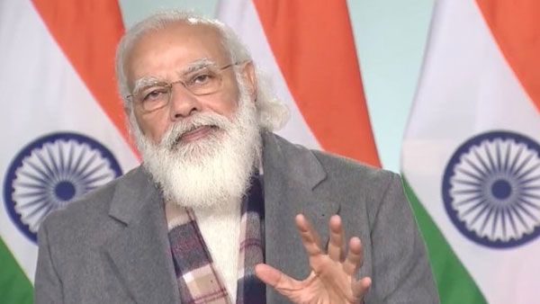 పీఎం మోడీతో వీడియోకాన్ఫరెన్స్ లో విశాఖ దంపతులు.. వారికి జాతీయ గుర్తింపు తెచ్చిన 60 గజాల్లో కట్టిన ఇల్లు