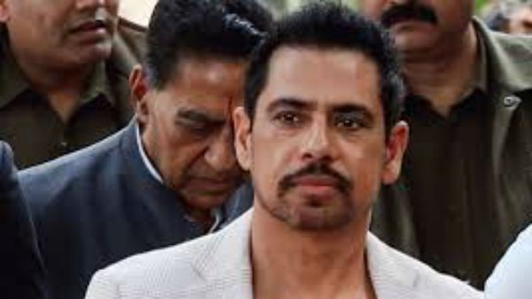 బినామీ ఆస్తుల కేసు: రాబర్ట్ వాద్రా ఇంటికి ఐటీశాఖ అధికారులు