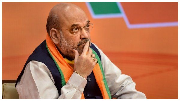 Amit Shah: దేవుడికి ఉండే కరోనా బీజేపీకి లేదా, అమిత్ షా ర్యాలీకి 3 లక్ష్లల మందా ?, హైకోర్టులో పోతా !