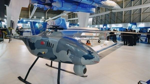 ఏరో ఇండియా 2021: తొలిసారి ఎఫ్-15ఈఎక్స్ ఫైటర్ జెట్ ప్రదర్శన(వీడియో)