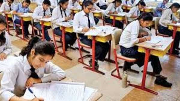 CBSE 10వ తరగతి 12వ తరగతి ఎగ్జామ్ షెడ్యూల్ విడుదల: ఇక్కడ తెలుసుకోండి..!