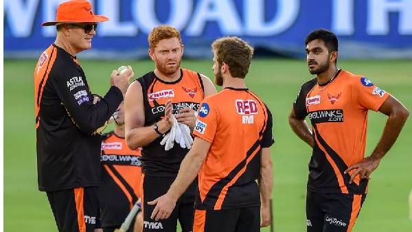 అమ్మ..ఆవకాయ్..ఐపీఎల్ ఆక్షన్: ఫీవర్ బిగిన్: సన్‌రైజర్స్ పరిస్థితేంటీ: పర్స్ ఫుల్‌గా