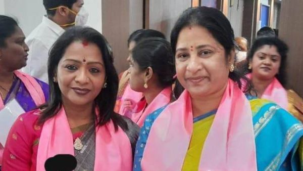 కలర్‌ఫుల్‌: కొలువుదీరిన కొత్త గ్రేటర్: మేయర్‌గా ఆమె: గులాబీ కండువాలు..కాషాయ తలపాగాలు