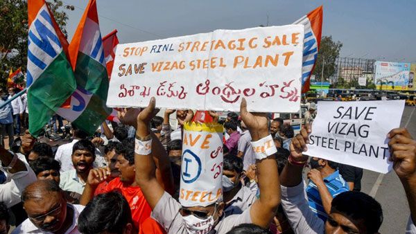 కేంద్ర మంత్రి సమాధానంతో ముదురుతున్న విశాఖ స్టీల్ ప్లాంట్ వ్యవహారం..ఆందోళనలు మరింత ఉధృతం