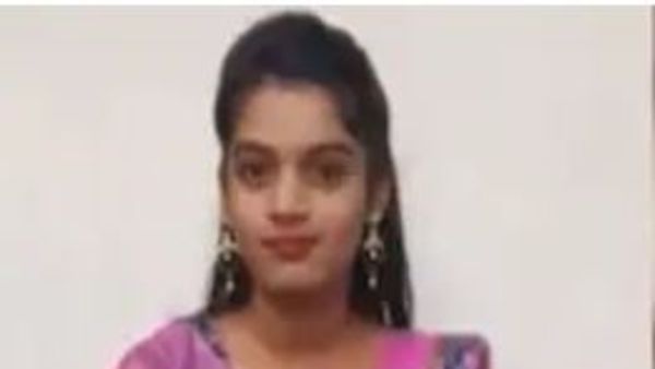 వేధింపులు తాళలేక బ్యూటీషియన్‌ ఆత్మహత్య: మరణించిన ఆగలేదు!