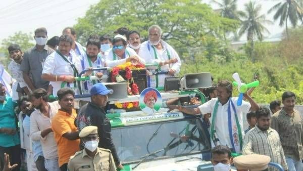 అప్పుడు వైఎస్, ఇప్పుడు జగన్‌- కమెడియన్‌ అలీ పొగడ్తలు-బెజవాడలో వైసీపీకి ప్రచారం