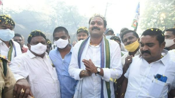 డిప్యూటీ సీఎం ఆళ్లనానికి చేదు అనుభవం- ఏలూరులో ఓటు గల్లంతు