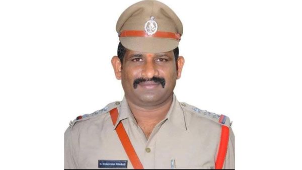 ఏపీ పోలీస్ శాఖలో తీవ్ర విషాదం..షటిల్ ఆడుతూ కుప్పకూలిన సిఐ భగవాన్ మృతి