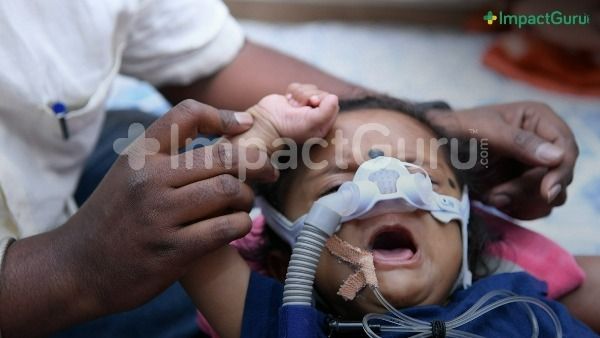 ఏడాది చిన్నారికి అరుదైన జబ్బు.. మీ విరాళాలు మాత్రమే ప్రాణం పోయగలవు..!