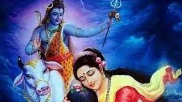 మహాశివరాత్రి వ్రత కథ అంటే ఏంటి..? పార్వతికి శివుడు ఏ కథ చెప్పాడు..?