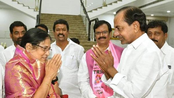 ఎమ్మెల్సీ సురభి వాణీదేవికి ఊహించని పదవి కట్టబెట్టబోతున్న సీఎం కేసీఆర్...?