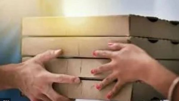 ఆ రెస్టారెంట్ చేసిన పనికి.. తీవ్ర మానసిక క్షోభ,అపరాధ భావం.. రూ.1కోటి పరిహారం డిమాండ్ చేస్తున్న మహిళ