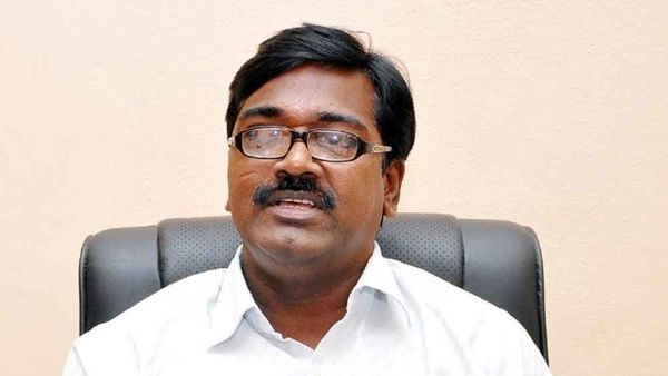 షర్మిల రాజన్న రాజ్యం వ్యాఖ్యలపై మంత్రి పువ్వాడ.. ప్రజలు అన్ని రాజ్యాలు చూశాకే కేసీఆర్ కు పట్టం కట్టారని సెటైర్