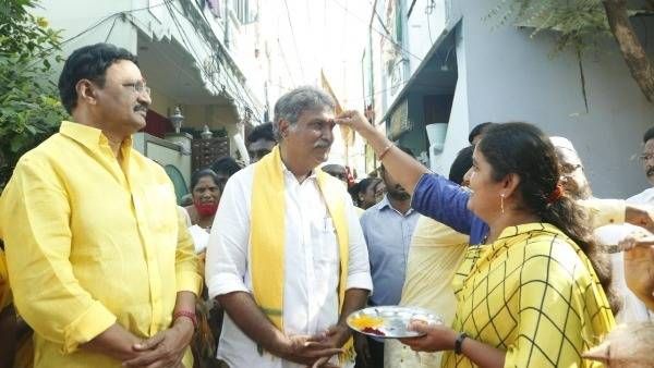 మూడు రాజధానులపై సైలెన్స్‌- మున్సిపోల్స్‌లో వైసీపీ, టీడీపీ మౌనం- షాకింగ్‌ రీజన్స్‌