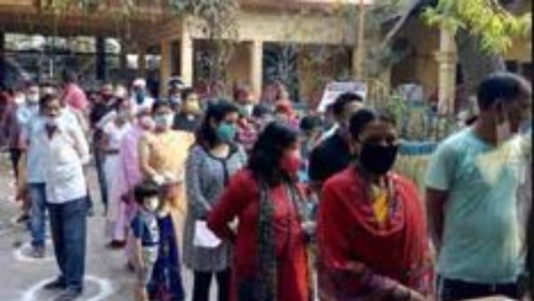పశ్చిమ బెంగాల్,అస్సాం మొదటి దశ పోలింగ్ : రికార్డ్ స్థాయిలో యువ స్నేహితులు ఓటెయ్యాలని ప్రధాని మోడీ పిలుపు