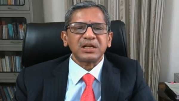 జస్టిస్ రమణకే షాకిచ్చారు -వారిపై పోలీసులకు సీజేఐ ఫిర్యాదు -సుప్రీంకోర్టు పరిశీలనలో కీలక అంశాలు