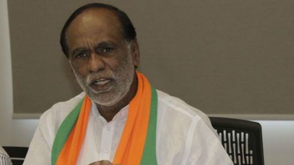 వెయ్యి కోట్లు ఖర్చు పెడతామన్న కేసీఆర్ చేసిందేంటి?: బీజేపీ నేత లక్ష్మణ్ ఫైర్