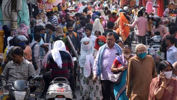 ఏపీలో కరోనా పాజిటివ్ వచ్చినా పకోడీలు వేసి వస్తానన్న బాధితుడు ... వైద్య సిబ్బంది షాక్ !!