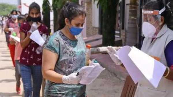 నీట్ పీజీ 2021 వాయిదా: కేంద్రం మరో కీలక నిర్ణయం, త్వరలో కొత్త తేదీ ప్రకటన