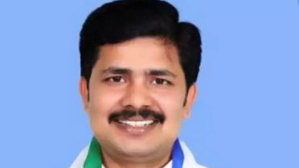 తిరుపతి పోరు .. వైసీపీ అభ్యర్థి గురుమూర్తి పోటీకి అనర్హుడు, సిఈసీకి ఏపీ బీజేపీ నేతల ఫిర్యాదు