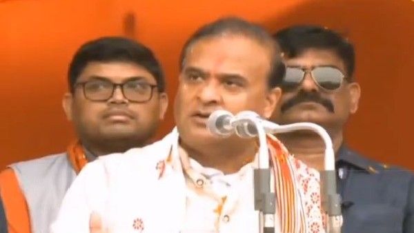 అసోంలో దెబ్బ.. హిమంత విశ్వశర్మపై ఈసీ వేటు, ప్రచారం నిషేధం