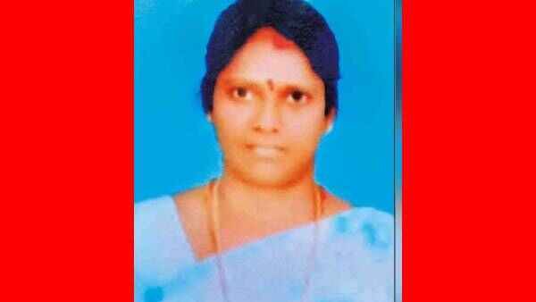 Illegal affair: భార్యకు ఎంత మంది ప్రియులంటే ?, భర్త ముందే, కన్న కొడుకు చేతిలో !