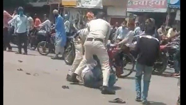 మాస్కులు ధరించకుంటే కొడతారా: ఆ రాష్ట్ర హైకోర్టు సీరియస్..పోలీసులపై చర్యలకు ఆదేశం