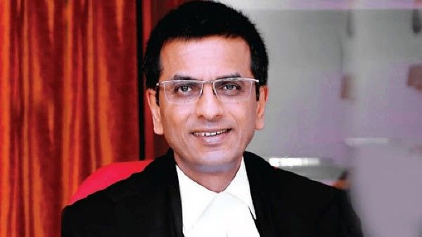 సుప్రీంకోర్టు సినియర్ జడ్జికి కరోనా -కీలక సమయంలో వైరస్, వ్యాక్సిన్ సంబంధిత విచారణలు వాయిదా..