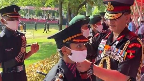 viral video: హ్యాట్పాఫ్ నితికా కౌల్ -ఆర్మీలో చేరిన పుల్వామా అమరుడి భార్య -లెఫ్టినెంట్ హోదాలో