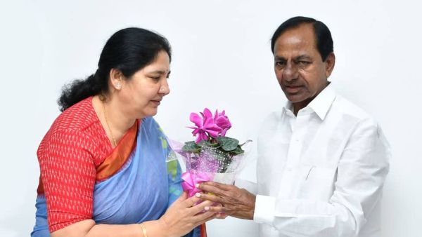 మెడికల్ హబ్ గా వరంగల్.!కేసిఆర్ రాకతో ఓరుగల్లు వాసులు పులకించిపోయారన్న మంత్రి సత్యవతి రాథోడ్.!